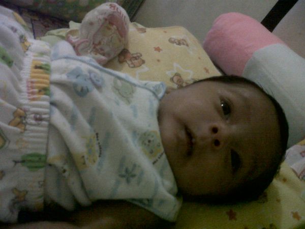 Anatasya Beryl Emily Sartika, 2 Bulan, Lelaki