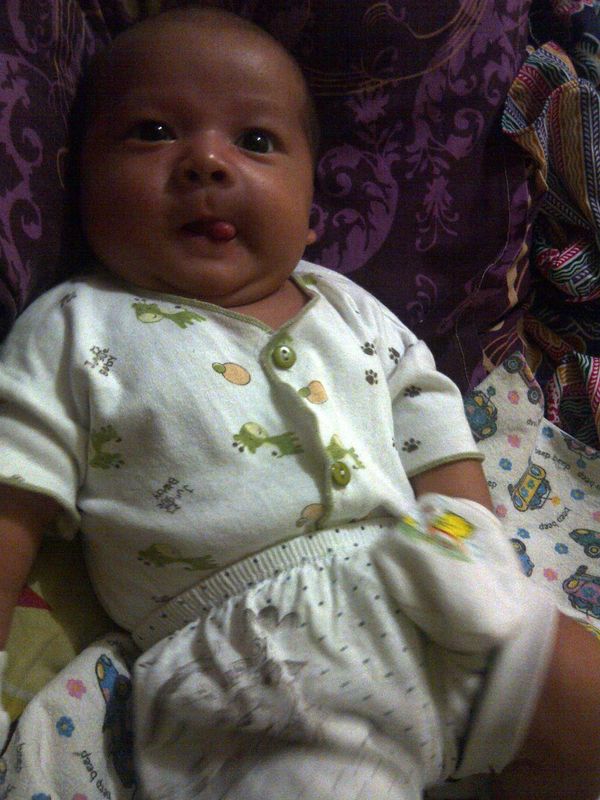 Michael Leonard Absalom, 4 Bulan, Lelaki