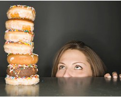 5 Kebiasaan Makan yang Menggagalkan Penurunan Berat Badan