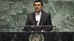 Ahmadinejad Bicara Soal Kaum Gay