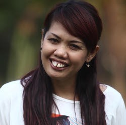 Ely Sugigi & Cerita Sukses di Balik Manajemen Penonton