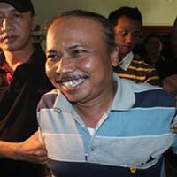 Dijebloskan Sel Lapas Bojonegoro, Pengacara Joki Napi Umbar Senyuman