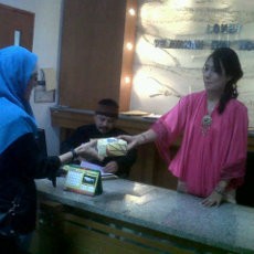 202 Kota Bandung, Petugas BPPT Berbalut Pakaian Khas Sunda