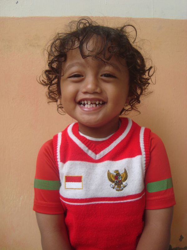 Gisella Mineta, 1,12 TAhun, Perempuan