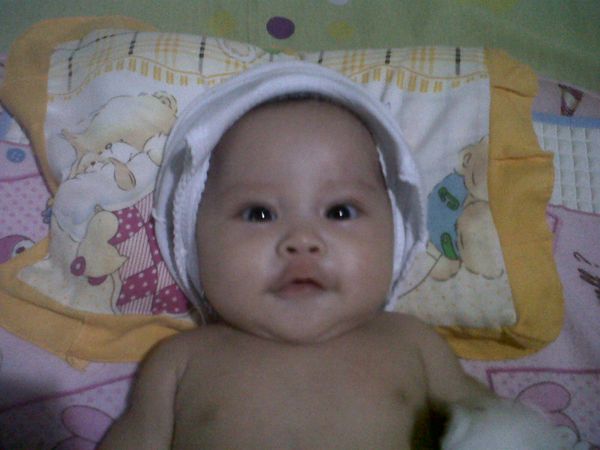 Felovie Nathaniela Lolowang, 5 Bulan, Perempuan