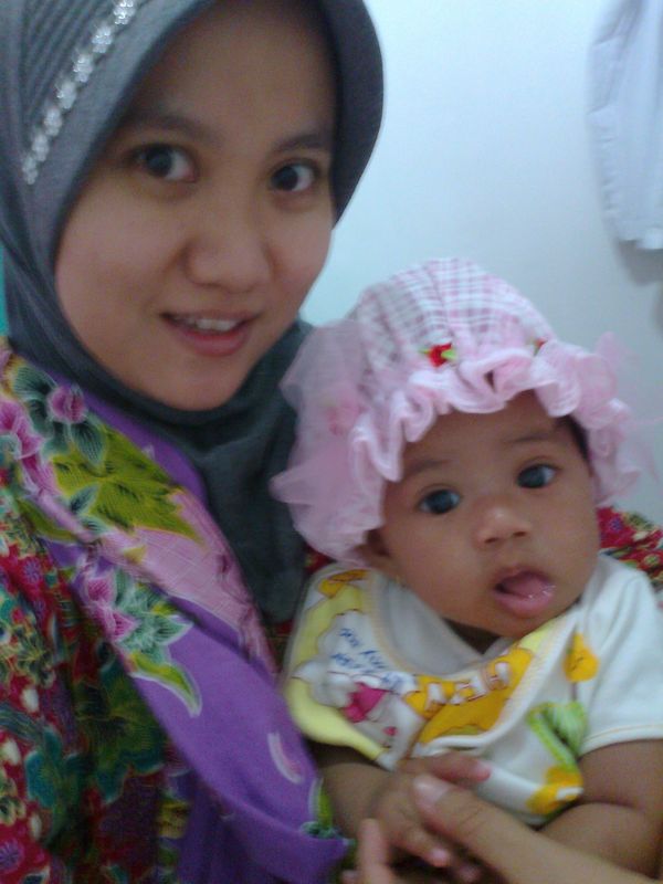 Alifa Zhaqueena Ghassani Yuliasananda, 5 Bulan, Perempuan