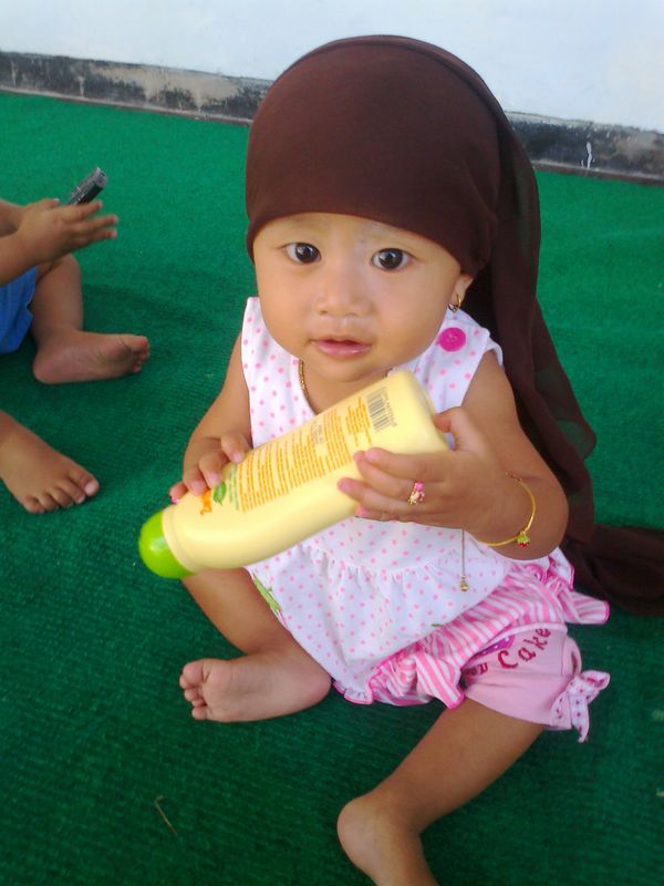 Kimla Najia, 9 Bulan, Perempuan