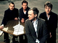 Drummer Travis Balapan di Silverstone Britcar 24 Hour