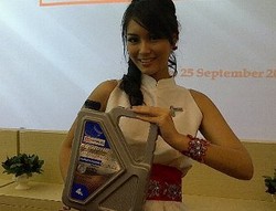 Toyota Rilis Oli Khusus Mesin Diesel