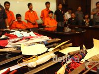 Polisi Bekuk Kawanan Perampok Mini Market