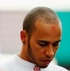 Terkait Masa Depan, Hamilton Diduga Masih Bimbang