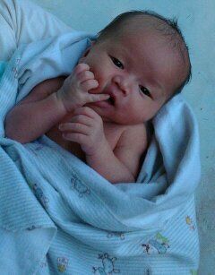 Lyonell Gracio El Yordani, 4 Bulan, Lelaki