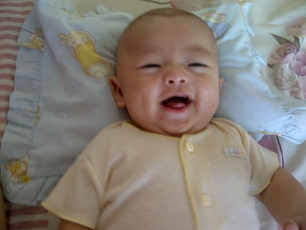 Kenzo Gunawan, 5 Bulan, Lelaki