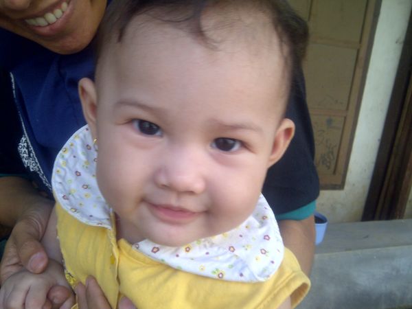 Hafidzoh Khoirunnisa, 1,6 Tahun, Perempuan