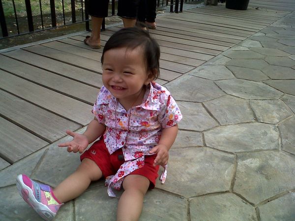 Viollete Viollencia, 1,1 Tahun, Perempuan