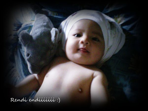 Rendi Yanuar Rachman, 7 Bulan, Lelaki
