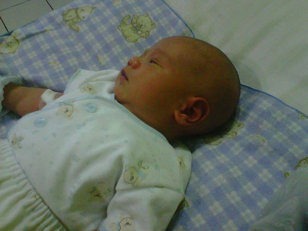 Riffat Fakhri Zaidan, 1 Bulan, Lelaki