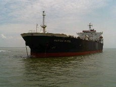 4 Kapal Tanker Bermuatan Solar Rp 300 M Diamankan di Perairan Kepri