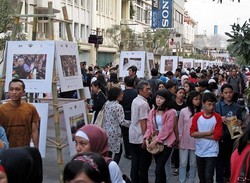 Bandung Pisan di Braga Festival 2012