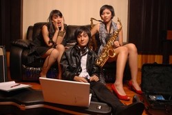 Grup Pop Belia, Suddenly September, Luncurkan Album Perdana