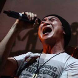 Puluhan Musisi Ramaikan Konser Amal Senandung untuk Negeri