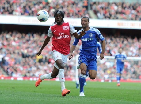 Bentrok Para Unbeaten di London