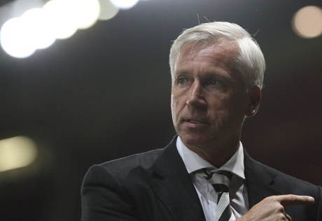 Pardew Tangani Newcastle Sampai 2020