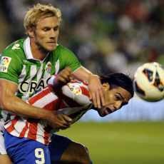 Bekuk 9 Pemain Betis, Atletico Terus Bayangi Barca