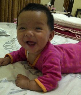 Gaelle Dahayu Akhwari, 7 Bulan, Perempuan