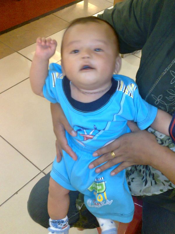 Akhdan Latief El-Azizan, 5 Bulan, Lelaki