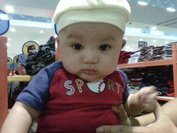 Bennett Jeremy Pasaribu, 6 Bulan, Lelaki