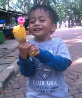 Jeconia Roy Sulistiawan, 3,5 Tahun, Lelaki