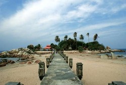 Pantai Parai Tenggiri, Satu Lagi Pantai Cantik dari Bangka