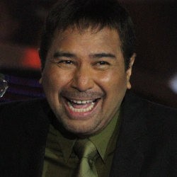 Harvey Malaiholo, Macan Festival Yang Masih Hidup