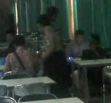 Pasutri Calhaj Kloter 20 Diperiksa Karena Bawa Ratusan Buku Nikah 