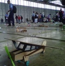 Kreasi Replika Pesawat dengan Peserta Terbanyak Catat Rekor Muri