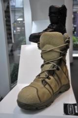 Safety Shoes untuk Petualang Hingga Koki