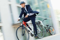 5 Cara Bikin Perjalanan ke Tempat Kerja Jadi Lebih Sehat