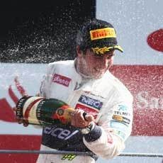 McLaren Rekrut Sergio Perez untuk Gantikan Hamilton