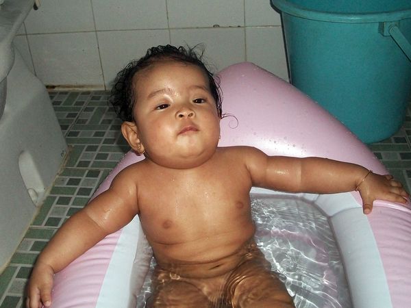 Ayunindya Zahra Legowo, 8 Bulan, Perempuan