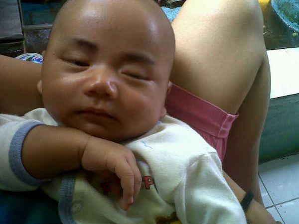 Oneal Samir Gatra, 11 Bulan, Lelaki