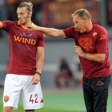 Ketika Zeman Sambangi Para Pembencinya di Turin