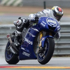 Ungguli Pedrosa, Lorenzo Rebut Pole