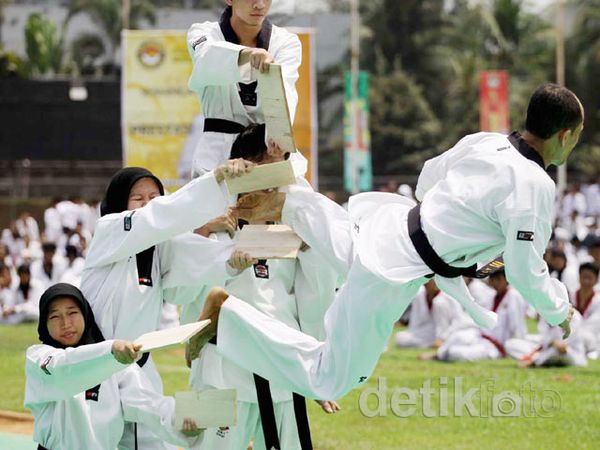 Kebersamaan di Hari Taekwondo Indonesia