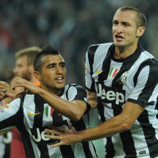 Juve Bungkam Roma 4-1