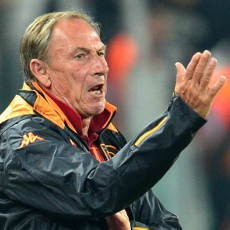 Zeman Akui Bianconeri Lebih Superior