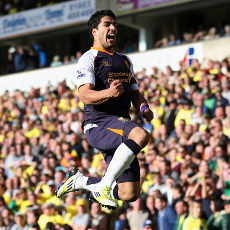 Puja-Puji Rodgers untuk Suarez