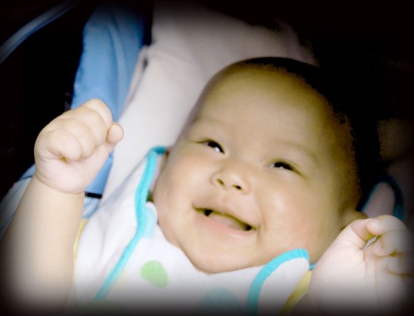 Nouvella Zaskia Dermawan, 4 Bulan, Perempuan