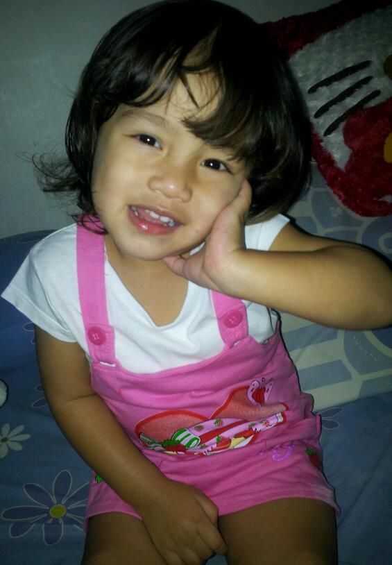 Princess Julie Vania Sitompoel, 2,2 Tahun, Perempuan