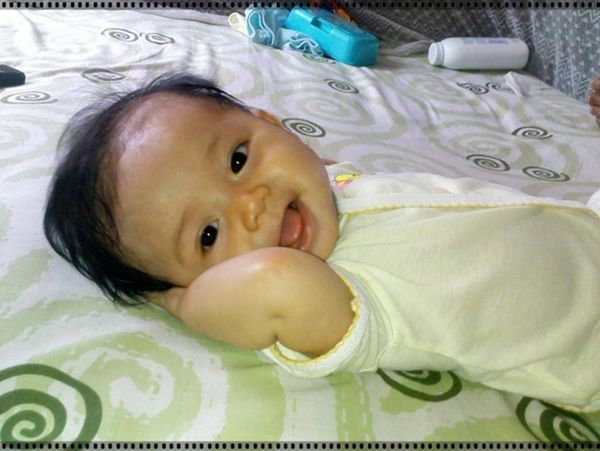 Dzikra Alifiya Kautsar, 1,1 Tahun, Perempuan